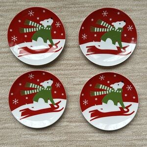 NWT Crate & Barrel Snow Pup Christmas Salad/Dessert Appetizer Plates - Set of 4